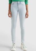 TOMMY JEANS Skinny fit jeans Nora met tommy jeans label en juk op de r...