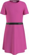 NU 20% KORTING: Calvin Klein Blousejurk PUNTO LOGO TAPE SS DRESS voor ...