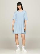 NU 20% KORTING: TOMMY JEANS Jurk in a-lijn TJW CHAMBRAY A-LINE SS DRES...