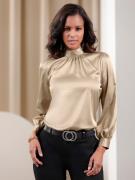 NU 20% KORTING: Classic Inspirationen Satijnen blouse