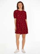 TOMMY JEANS Blousejurk TJW FLORAL TIERED ALINE DRESS