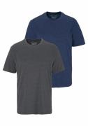 Man's World Shirt met ronde hals ook ideaal als t-shirt om ergens onde...