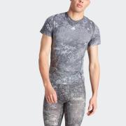 NU 20% KORTING: adidas Performance T-shirt TF AOP TEE