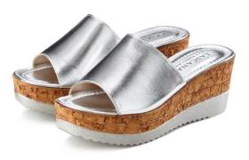 NU 20% KORTING: Lascana Slippers Mule, sandaal, open schoen van leer m...