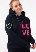 NU 20% KORTING: Zwillingsherz Hoodie met geborduurd neonhart op de mou...