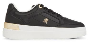 NU 20% KORTING: Tommy Hilfiger Plateausneakers LUX HARDWARE COURT SNEA...