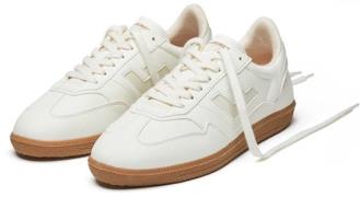 MUSTANG Sneakers BURELA SLIM vegan sneaker, bovenmateriaal van 70% maï...