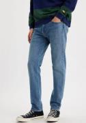 Levi's® Tapered jeans 502 TAPER in een elegante, moderne stijl