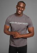 DELMAO T-shirt met sportief-maritieme merkopdruk