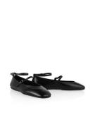 Marc Cain Ballerina's met riempje Collecties Romantic Treasures