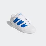 adidas Sportswear Sneakers TURNAROUND