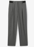 Reiss Flora high waist tapered fit pantalon in wolblend met krijtstree...