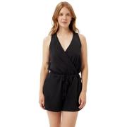 Girlfriend Collective Dames reset wrap jumpsuit