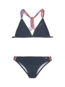 Protest Bikini meisjes