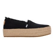 Toms Valencia platform