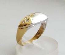 Christian Geel- en ring met diamant